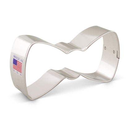 LARGE BOW TIE COOKIE CUTTER - USA