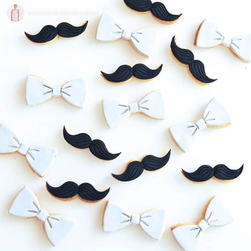Embosser & Cutter Set - Emma Wiggle / Bow Tie