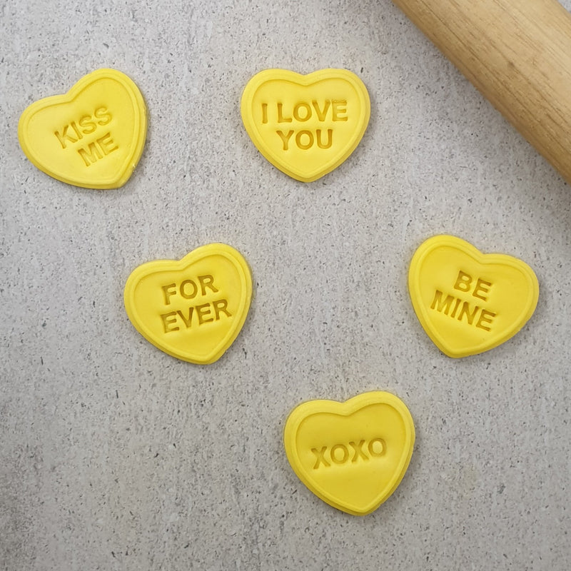 Cutter & Embosser Set - Candy Heart 'I Love You'