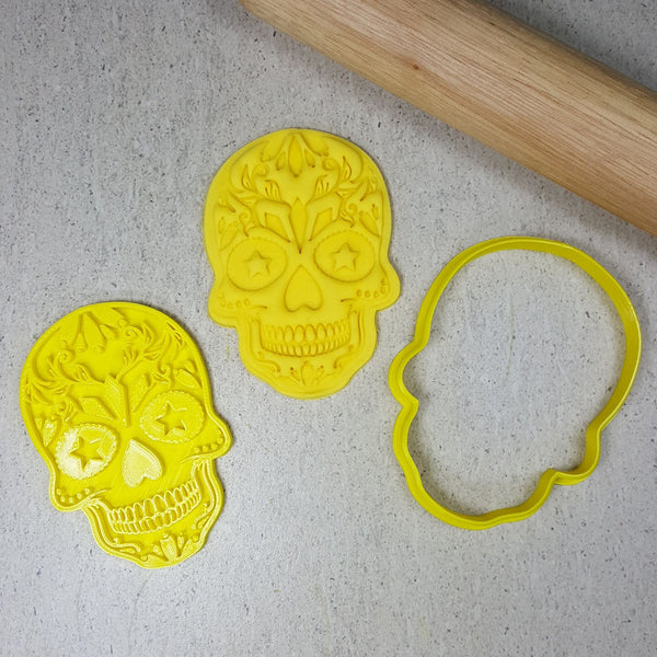 Embosser & Cutter Set - Candy Skull Heart Eyes