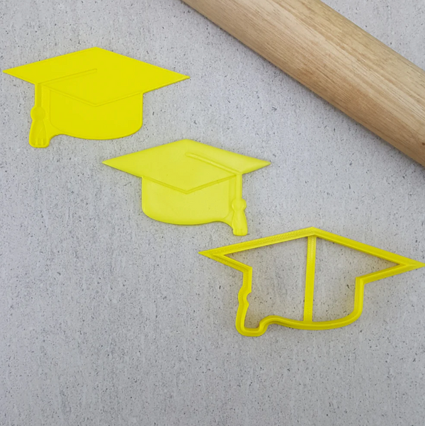 Embosser and Cutter Set - Graduation Hat