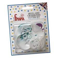 Fondant Cutter :  Skull & Crossbones by FMM